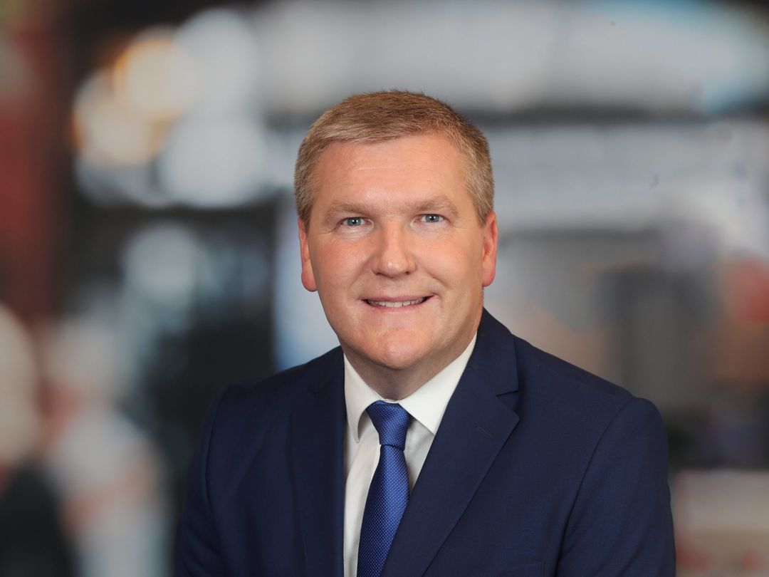 Government lacks consistency in applying its own work from home rules