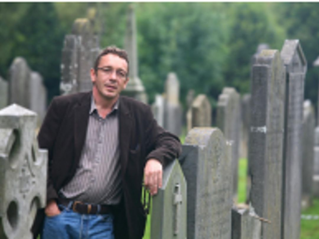 Shane MacThomáis - Workers' Historian