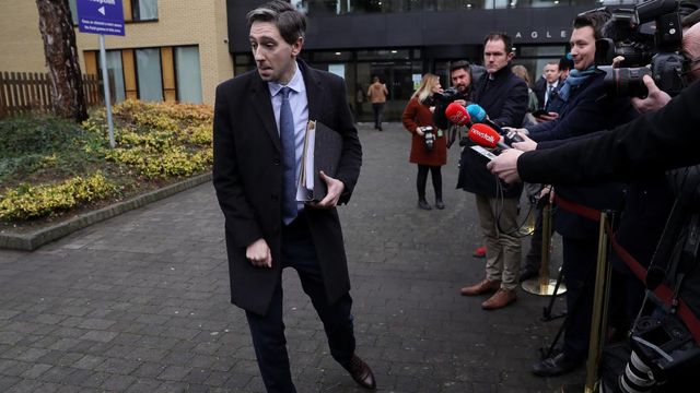 Health minister Simon Harris wrongly claims "there has been 18 other coronaviruses"